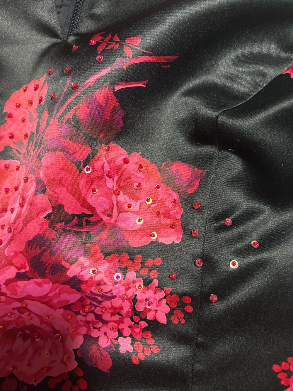 Vintage Y2K Niki by Niki Livas Black and Pink Satin Gown Size 16 runs small - Picture 4 of 9